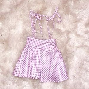 Skirt with overall ties